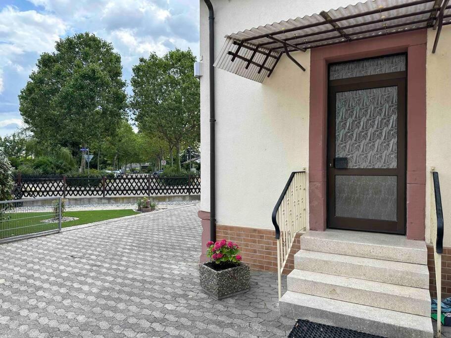Ferienwohnung Malin Ludwigshafen am Rhein Bagian luar foto